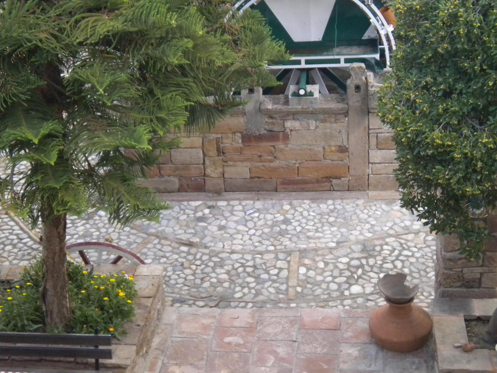كامبوس Topakas House المظهر الخارجي الصورة