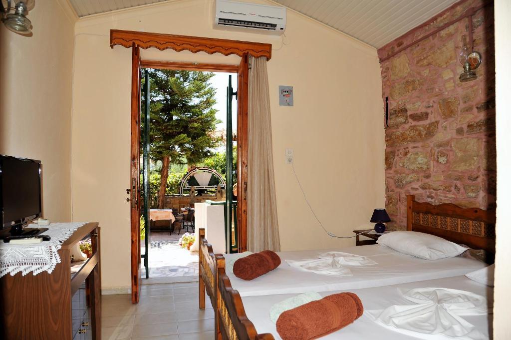 كامبوس Topakas House الغرفة الصورة