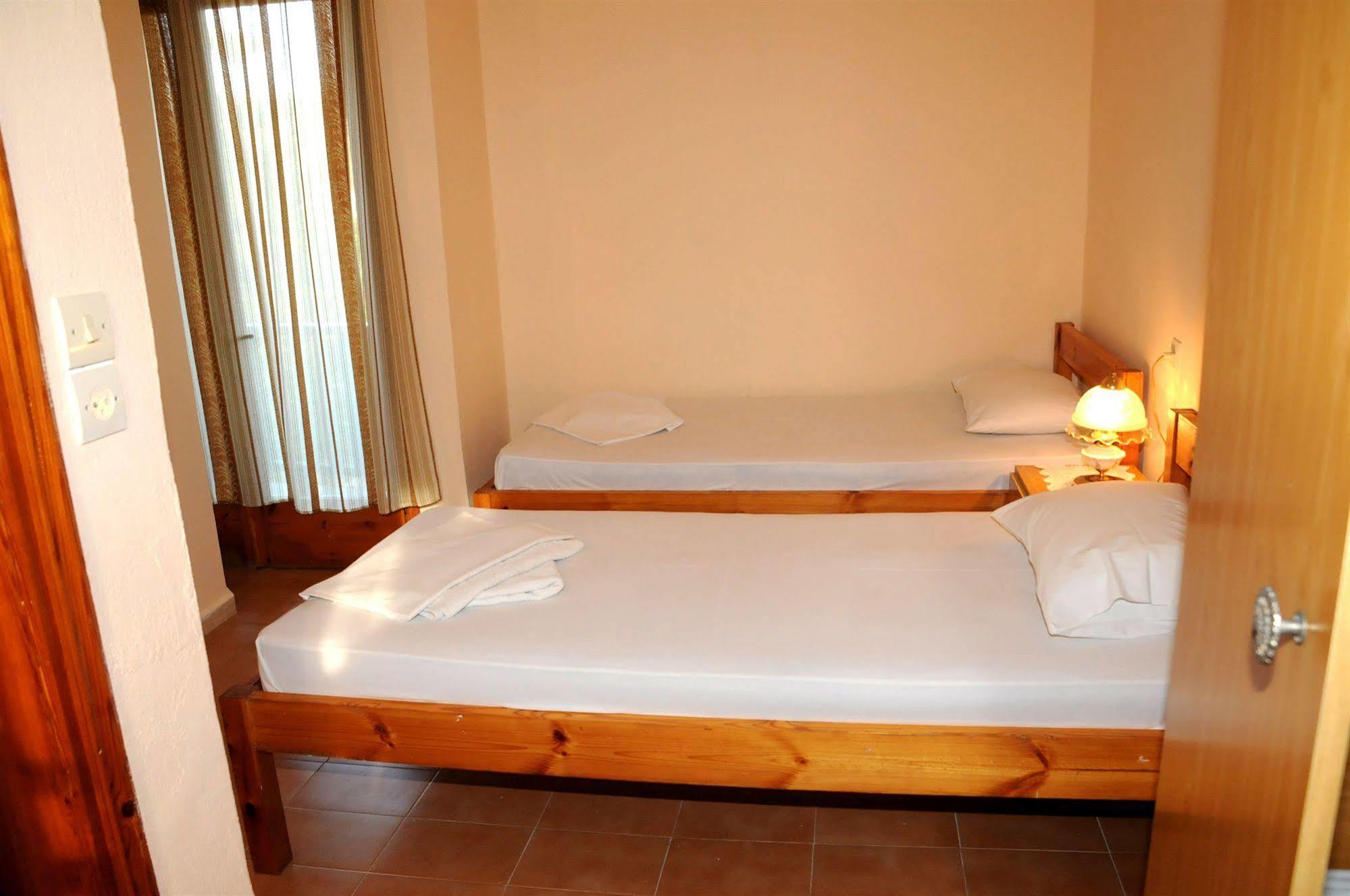 كامبوس Topakas House المظهر الخارجي الصورة